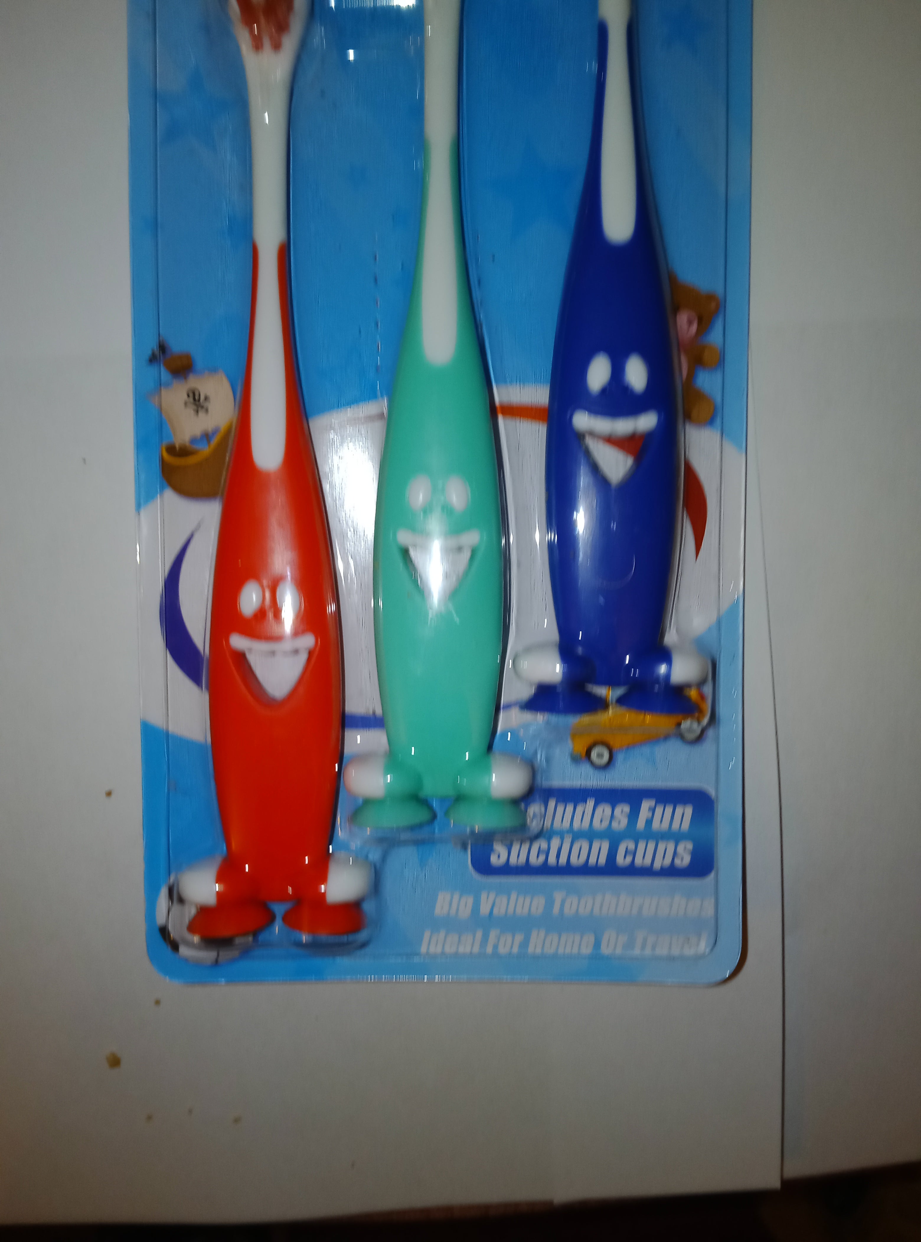 Fun chilldrens toothbrushes with faces