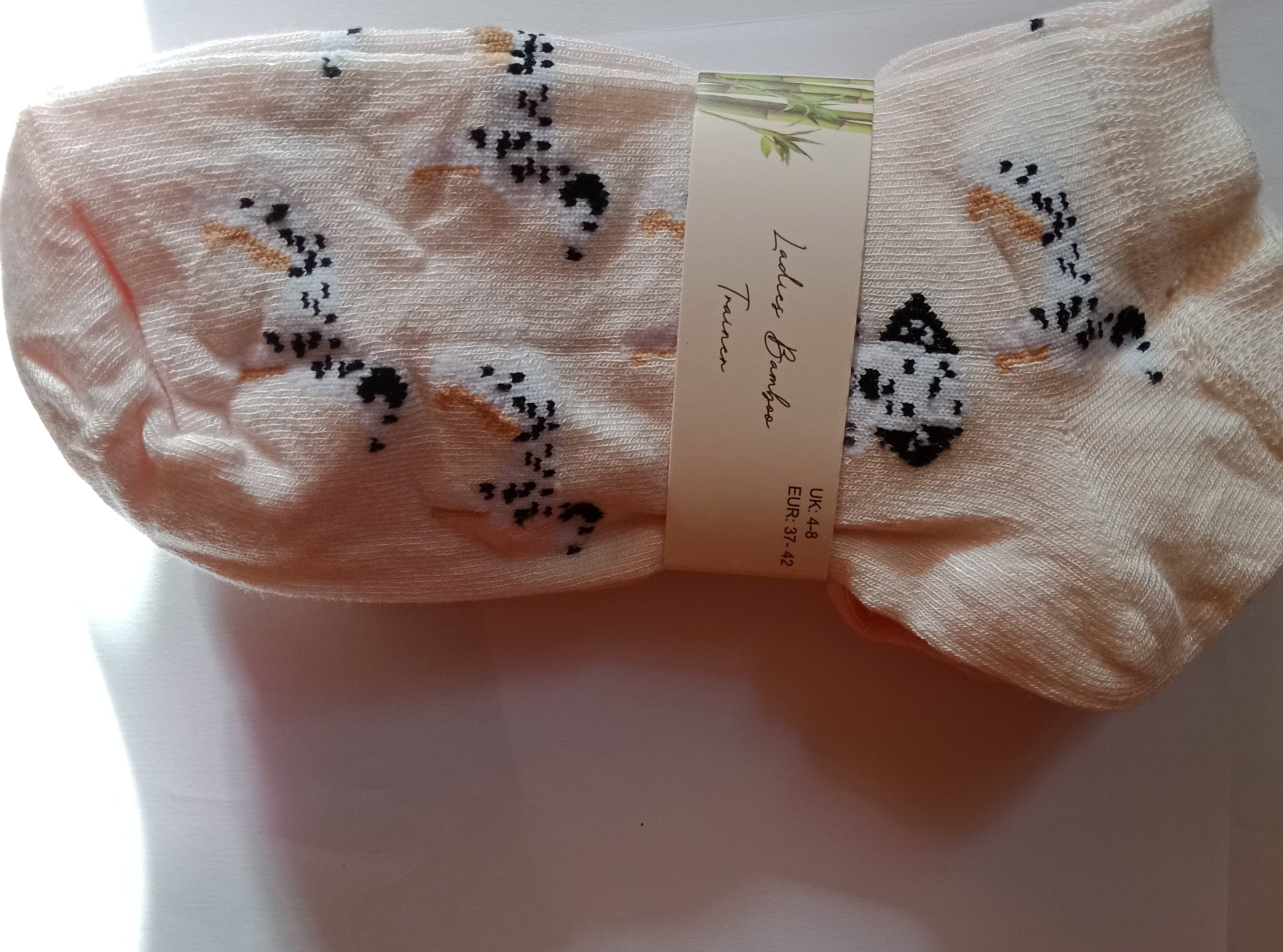 Bamboo ladies trainer socks with a dog pattern